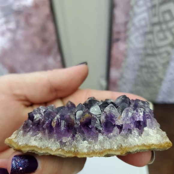 HOST PICK 🔮 Amethyst Geode - Picture 4 of 5